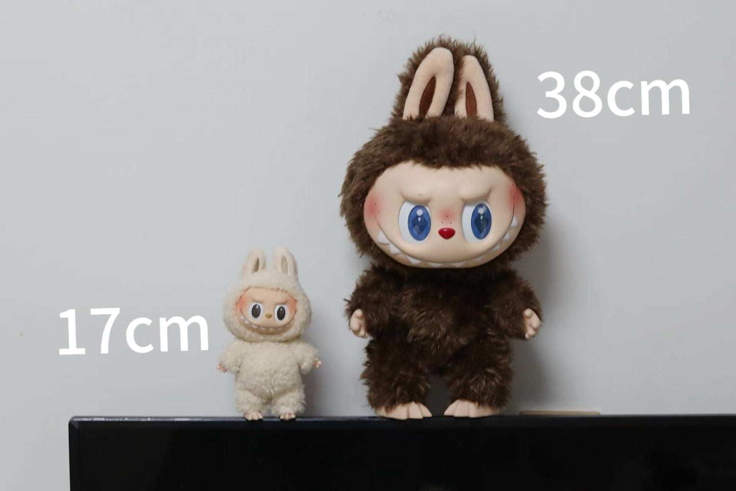 LABUBU Overalls Pattern – PDF + Video | Fits 17CM