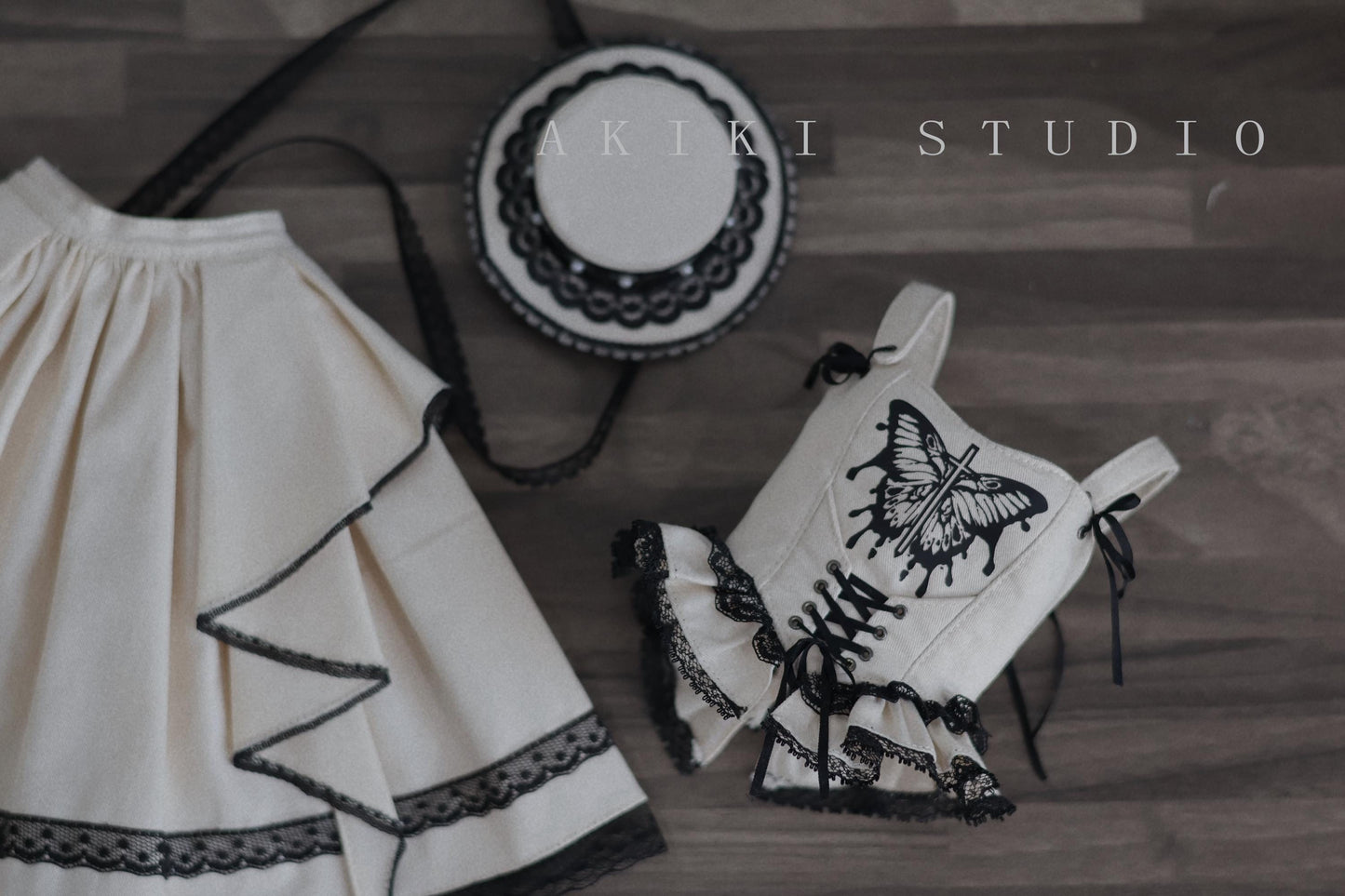 阿吉 BJD 1/4 DOLL Patterns Corset and hat and half skirt - Black Butterfly