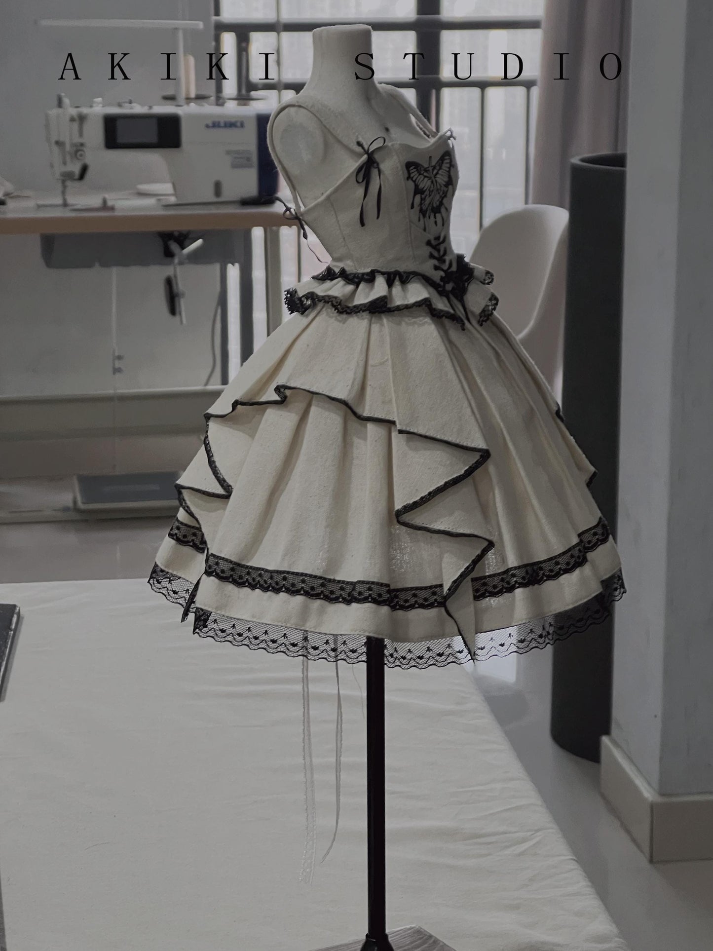 阿吉 BJD 1/4 DOLL Patterns Corset and hat and half skirt - Black Butterfly