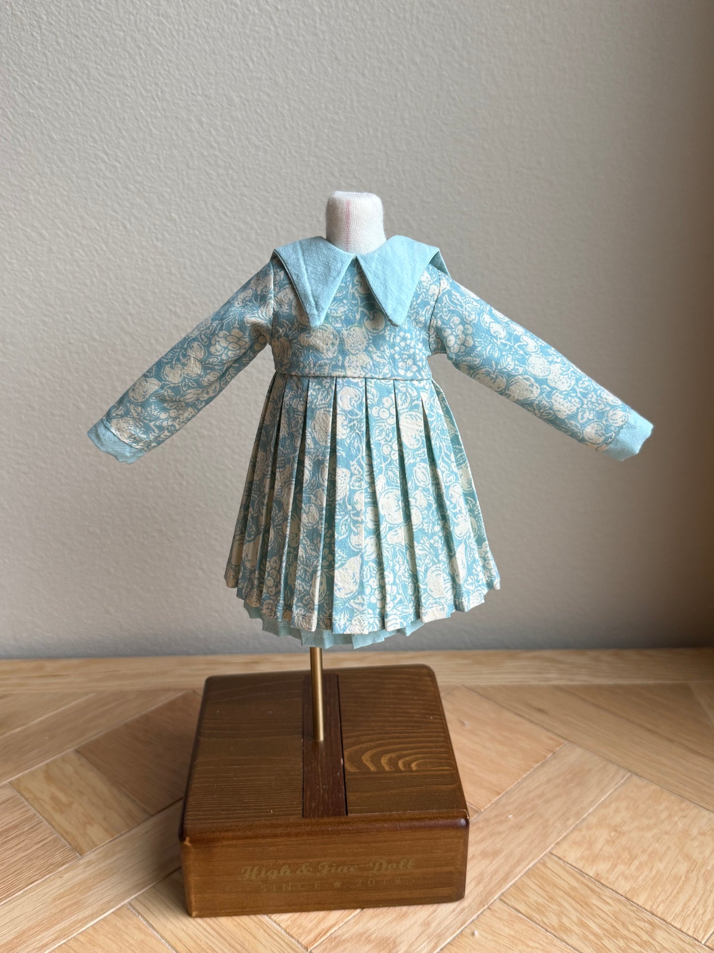 YoSD BJD Dress | Long Sleeve Double-Layer Pleated Dress | Fully Lined Doll Outfit | 1/6 Scale BJD Clothing